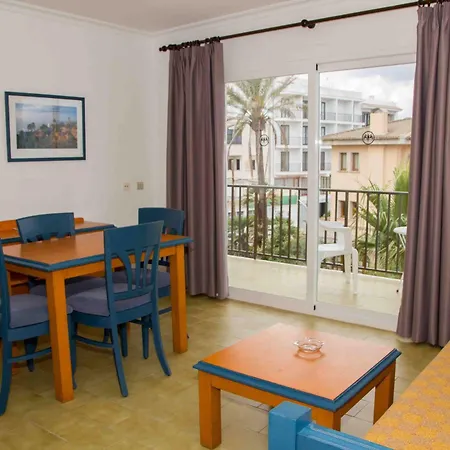 Apts. Charly's 5*